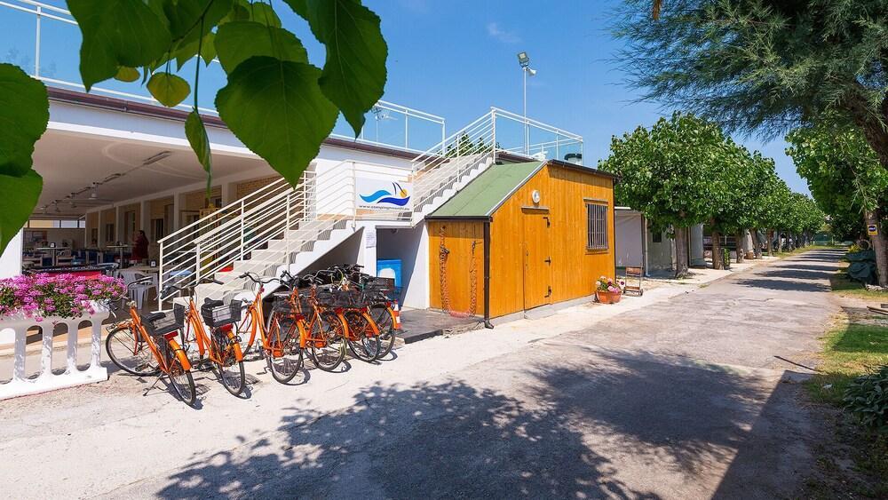 Camping Tre Archi Lido di Fermo Exterior foto